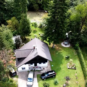 River House Hrib Vakantiehuis