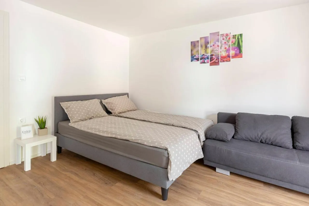 Apartments Berni