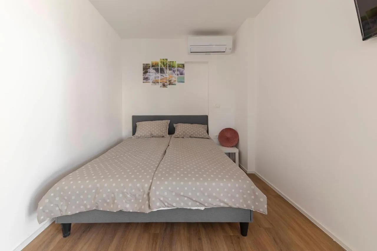 Apartments Berni Lubiana