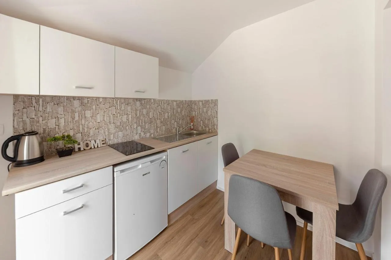 Apartments Berni Λιουμπλιάνα Σλοβενία