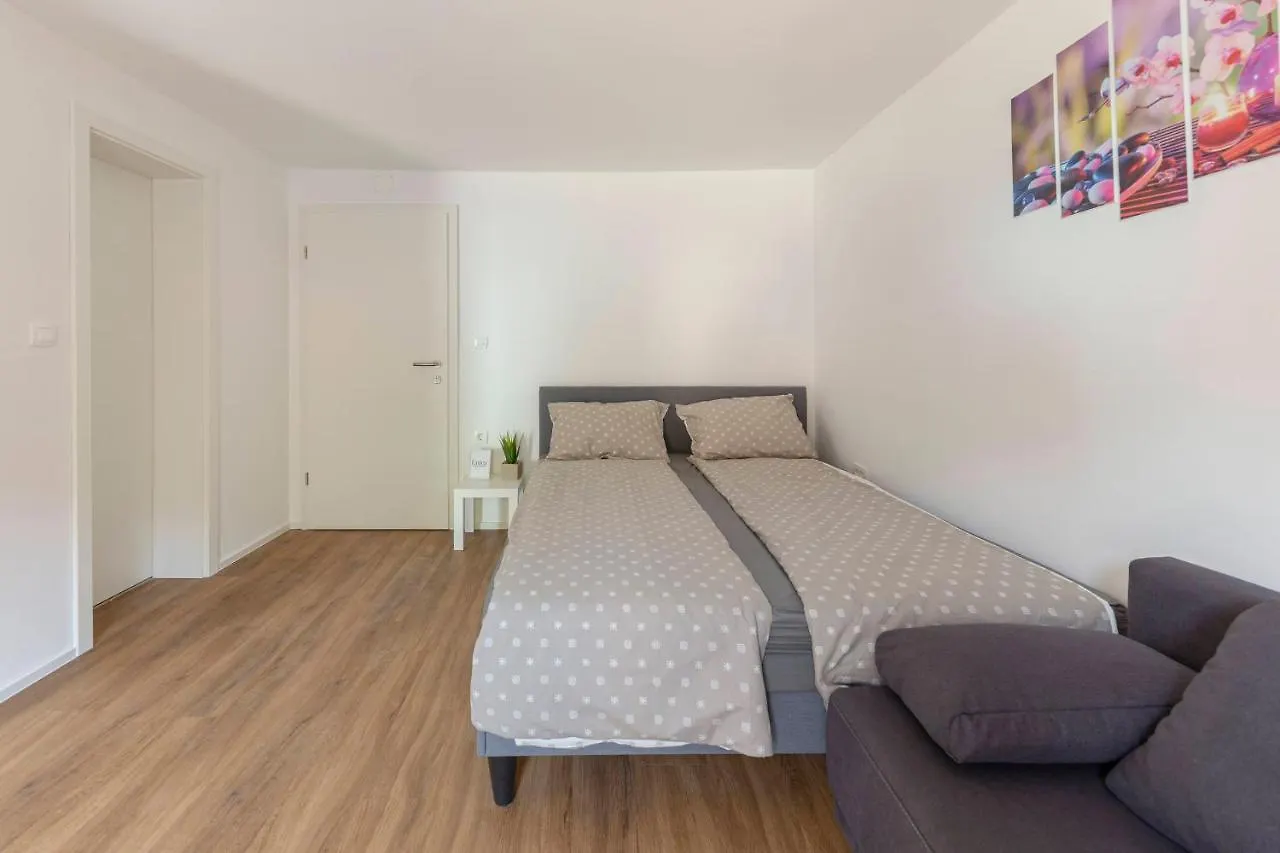 Apartments Berni Lubiana 0*,  Slovenia